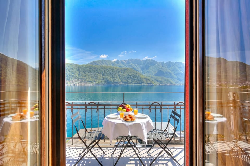 Lake View