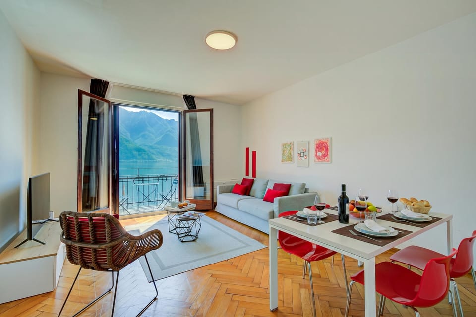 Living and dining room