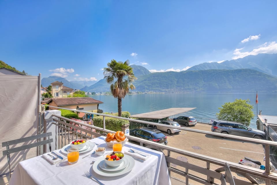 Lake View