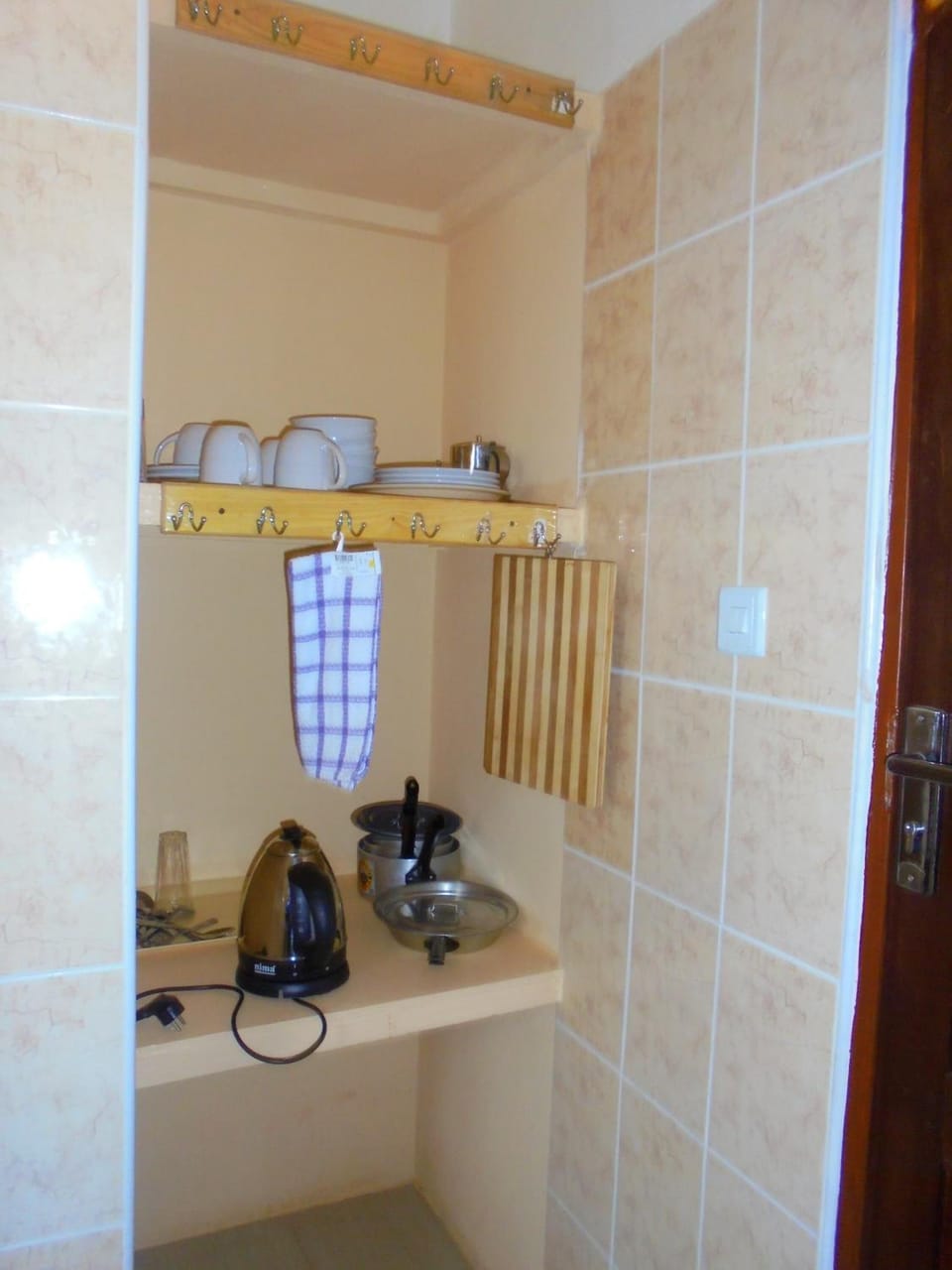 Shower, free toiletries, towels, soap