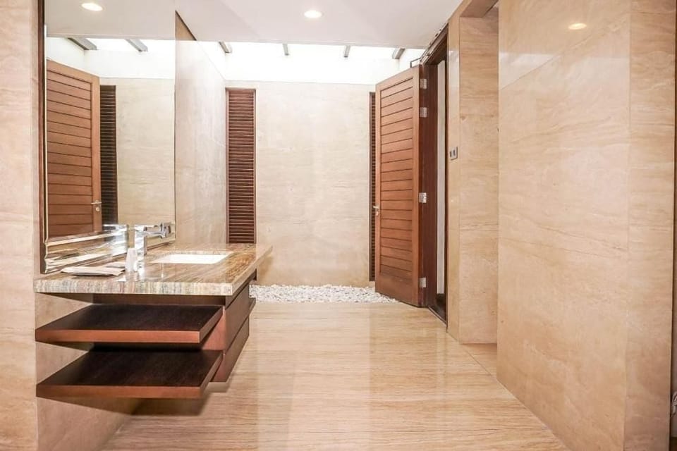 Double Room, 1 King Bed | Interior