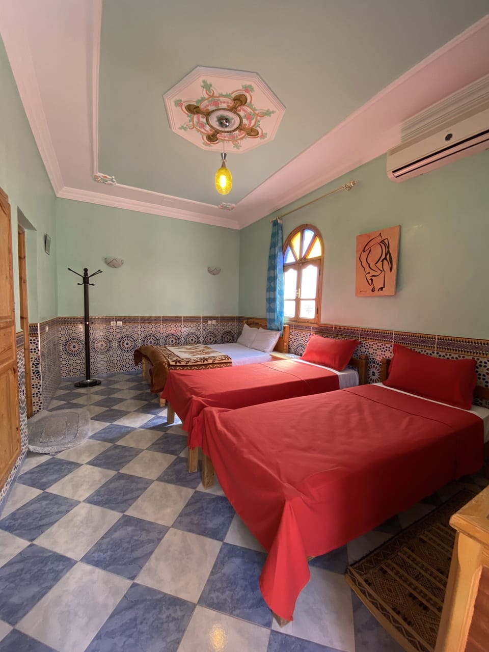 Family Quadruple Room | Premium bedding, individually decorated, desk, laptop workspace