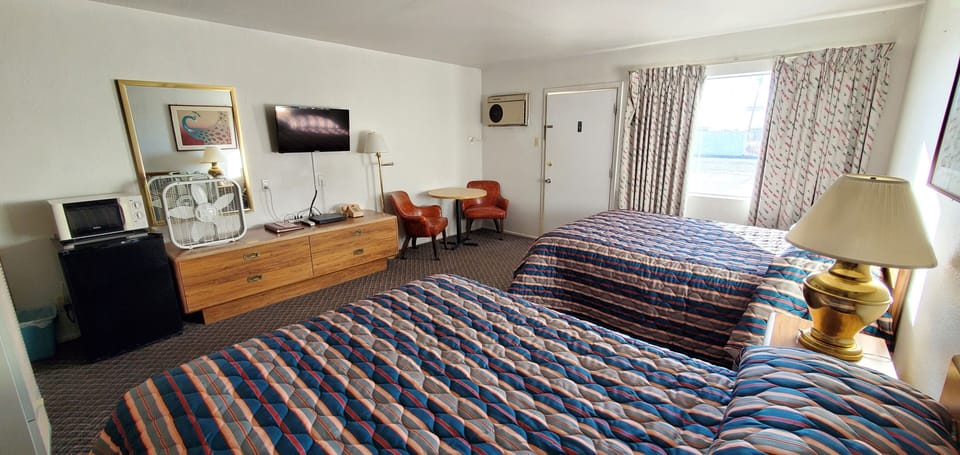 Room, 2 Queen Beds | WiFi (free), bed sheets