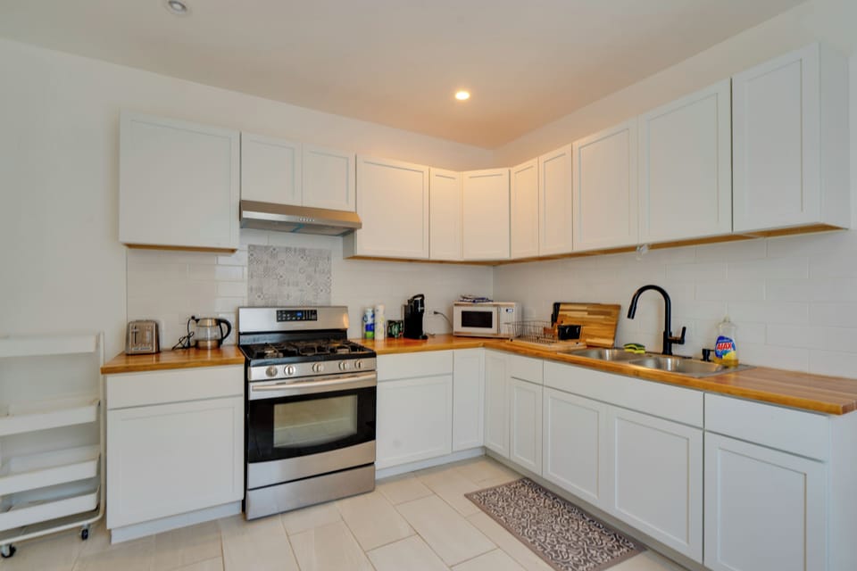 Kitchen | 1st Floor