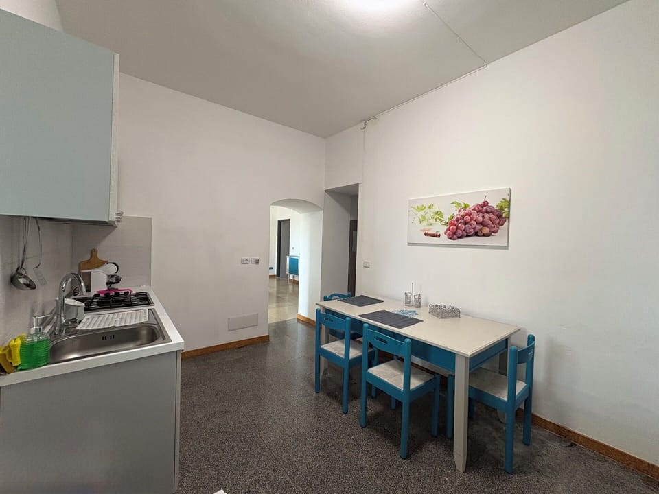 Autumn, Kitchen, Spring, Summer