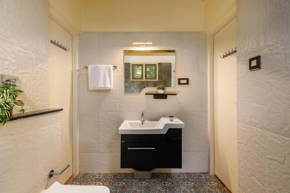 Whiteorchid Villa by Stayjadejacuzzi30minairport Apartment in Bengaluru