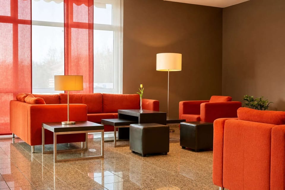 Entrance / Reception