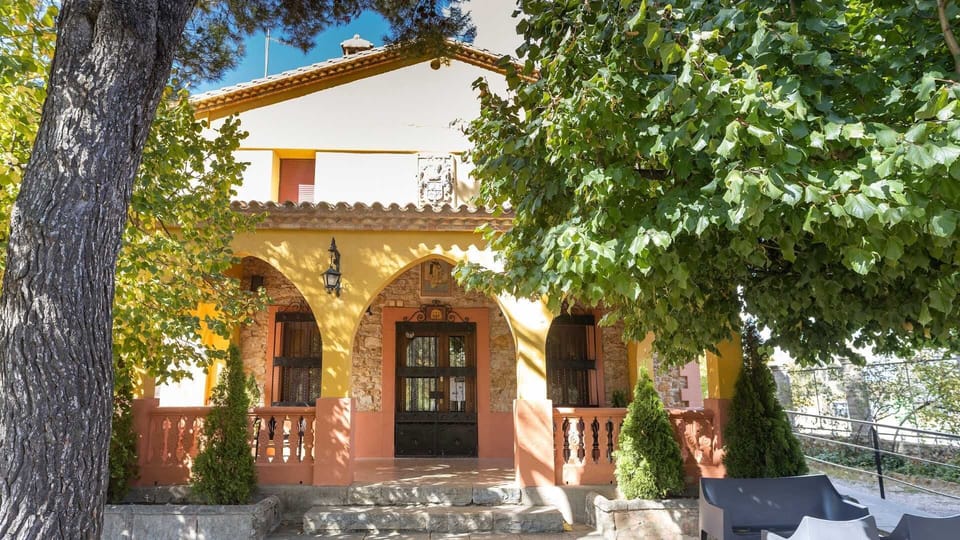 HOTEL NOVELLA Hotel in Valencian Community