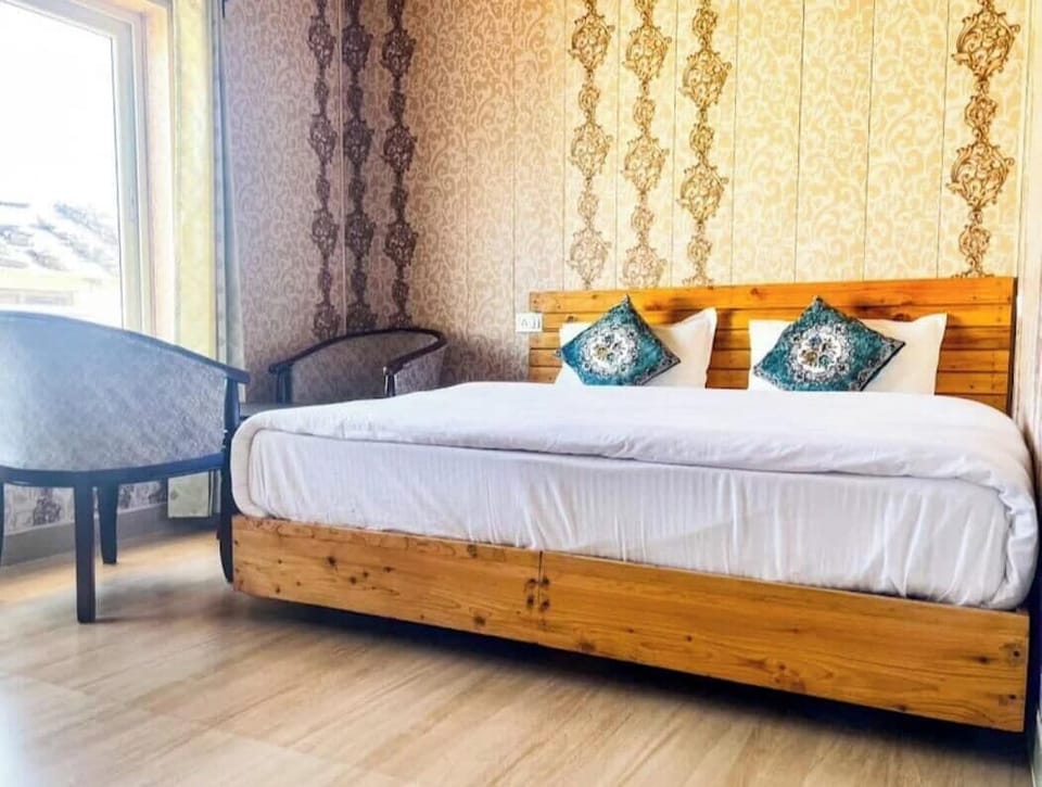 Standard Room | Bed sheets