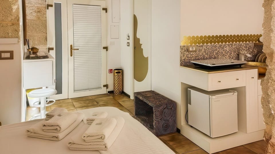 251_Gold White Esclusive House_57