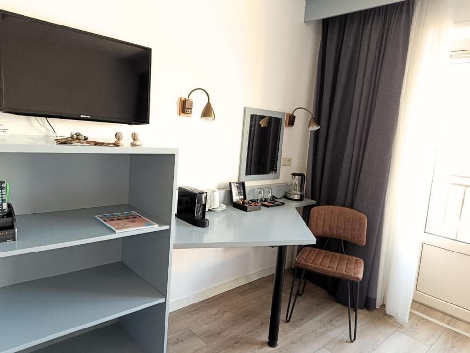 Deluxe Twin Room | Interior