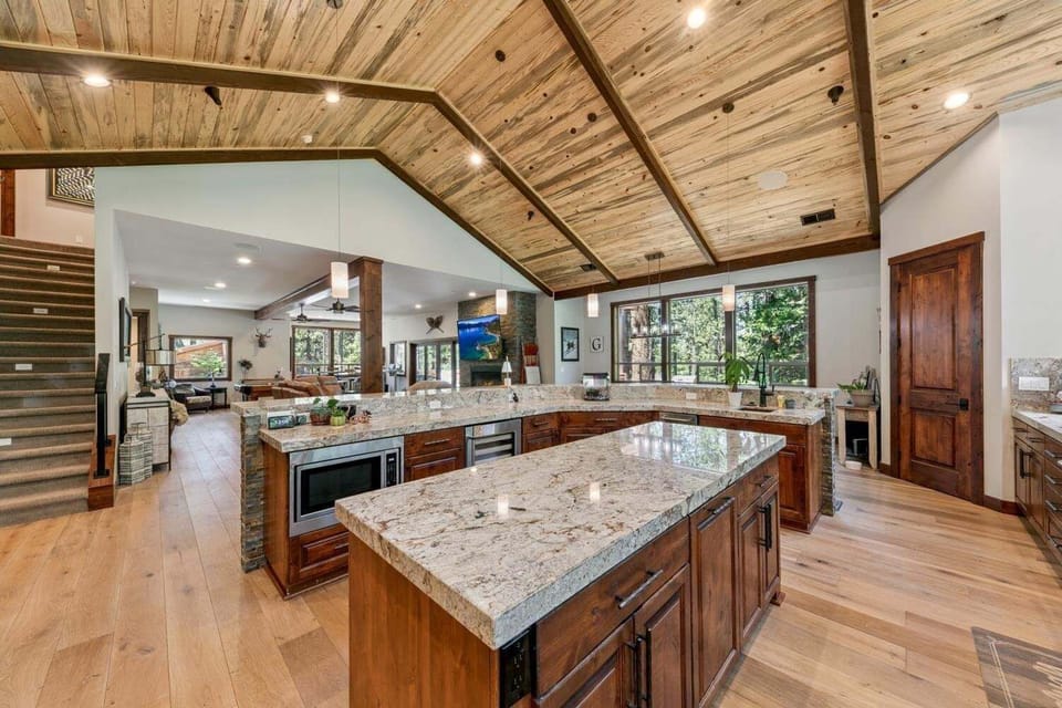 House, Multiple Bedrooms | Private kitchen