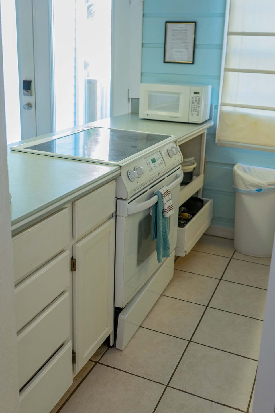 House, 5 Bedrooms | Private kitchen | Coffee/tea maker, fridge, oven, toaster