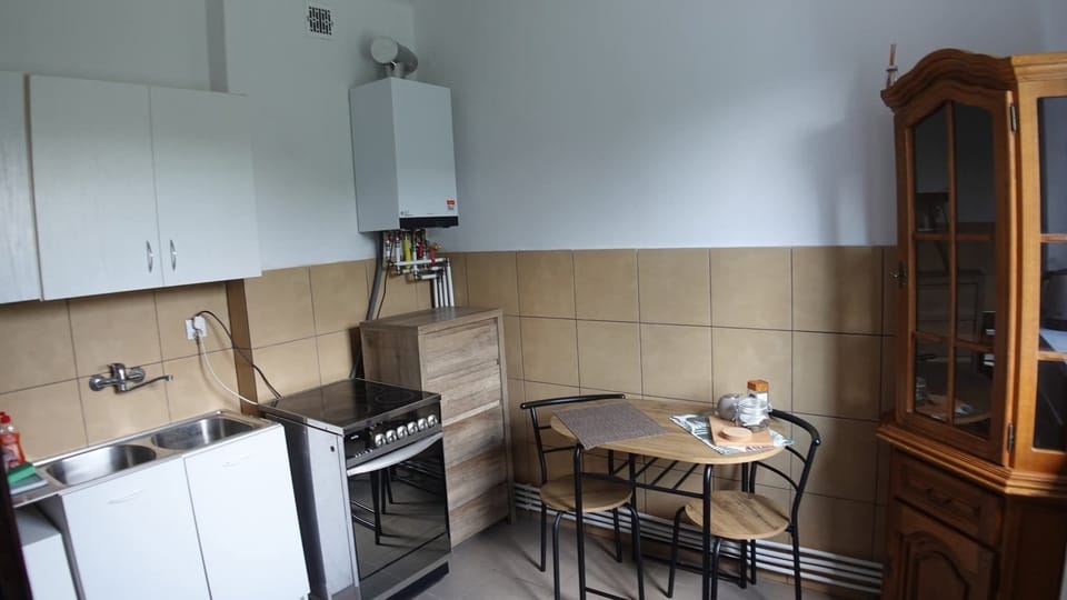 Apartment, 2 Bedrooms, Smoking | Interior