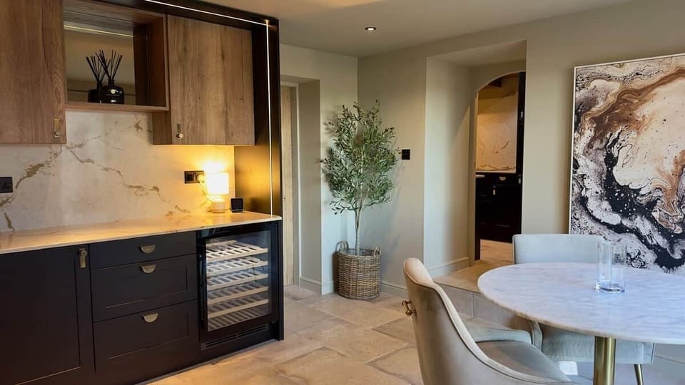 The Dining Area & Drinks Station