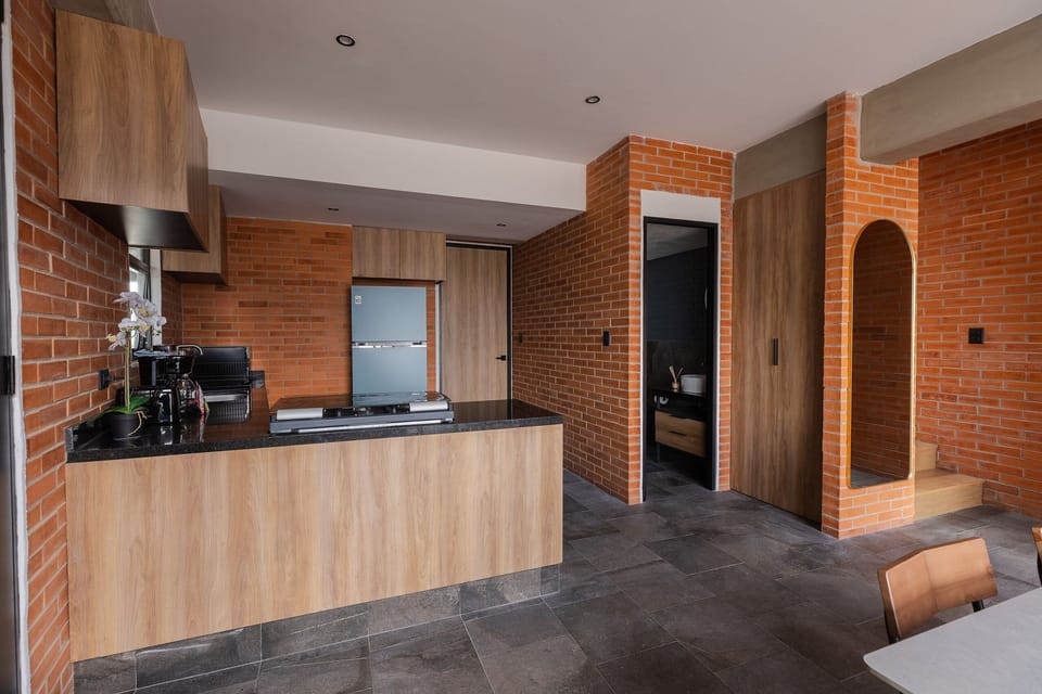 Kitchen or kitchenette