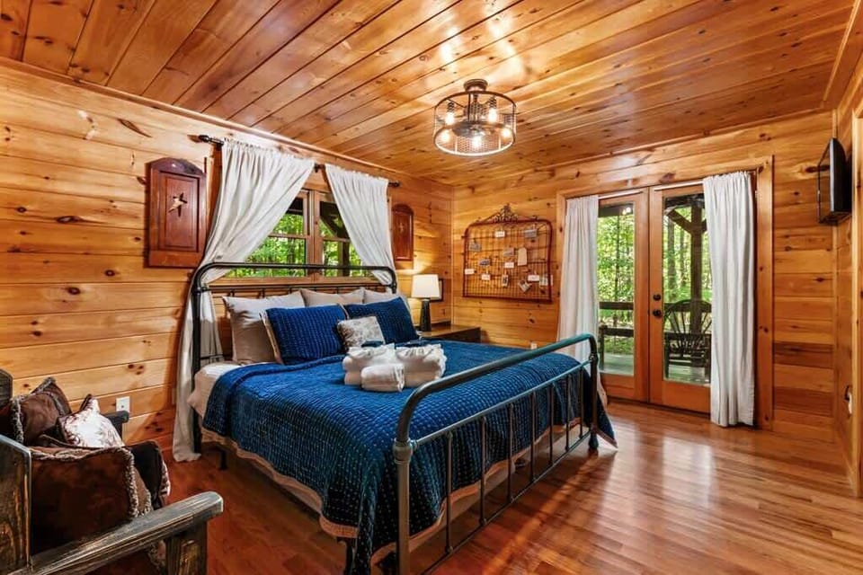 King Bedroom on Entry Level