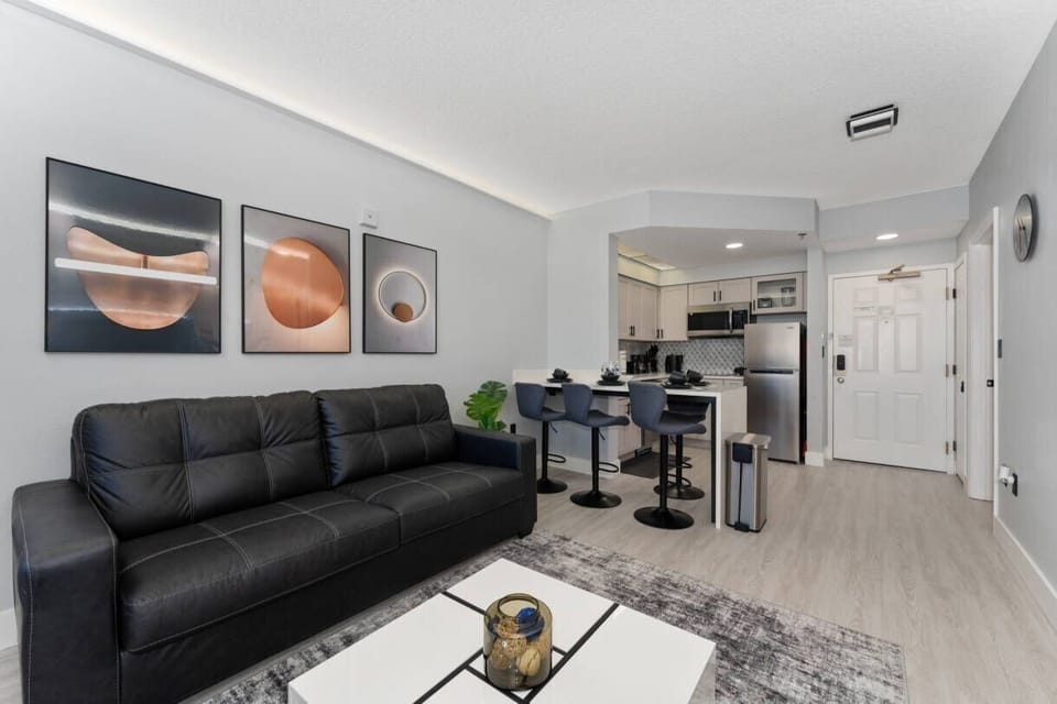 Communal lounge / TV room,Living Room
