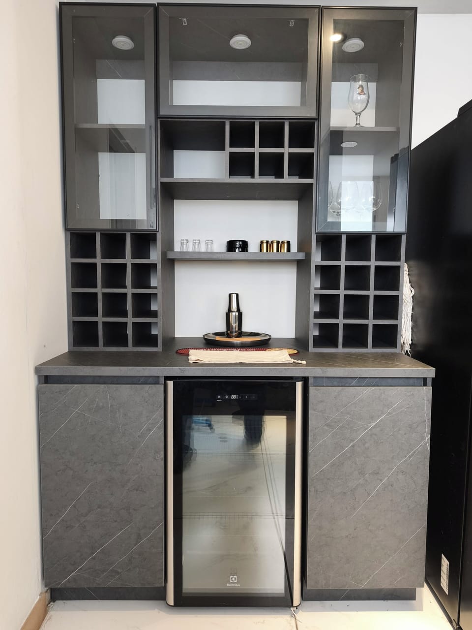 Full bar with wine rack