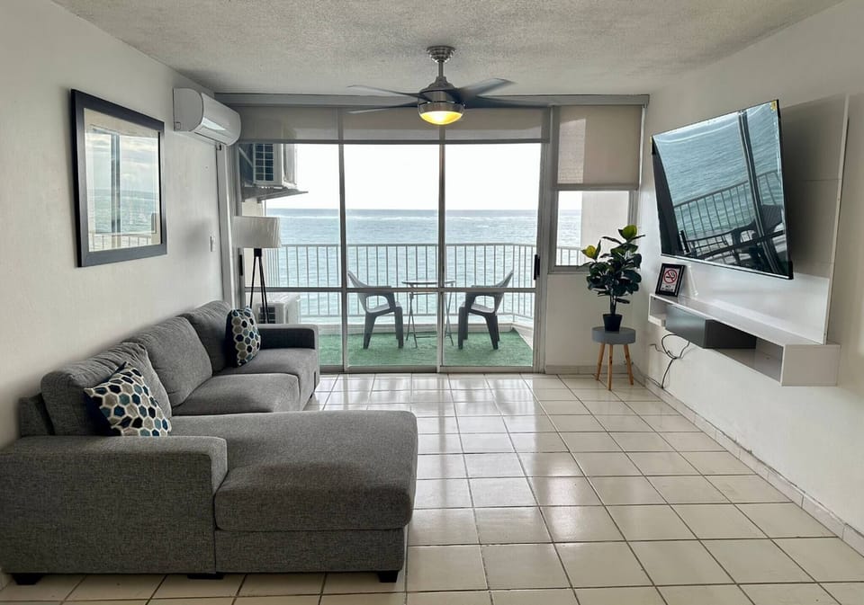 Apartment, 1 Bedroom, Patio | Living area