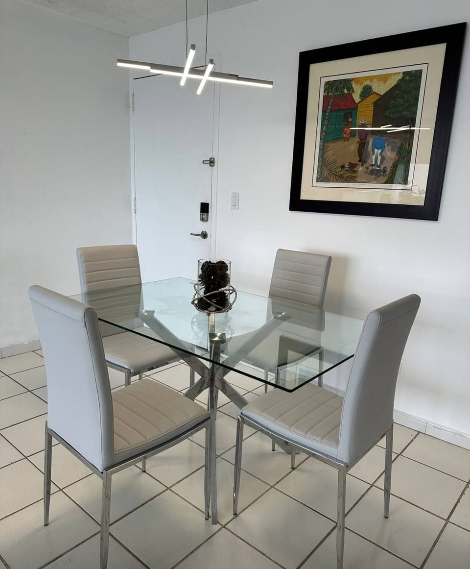 Apartment, 1 Bedroom, Patio | Dining