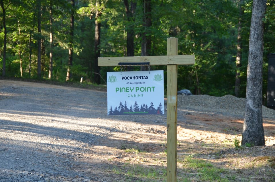 Piney Point Cabins entrance sign
