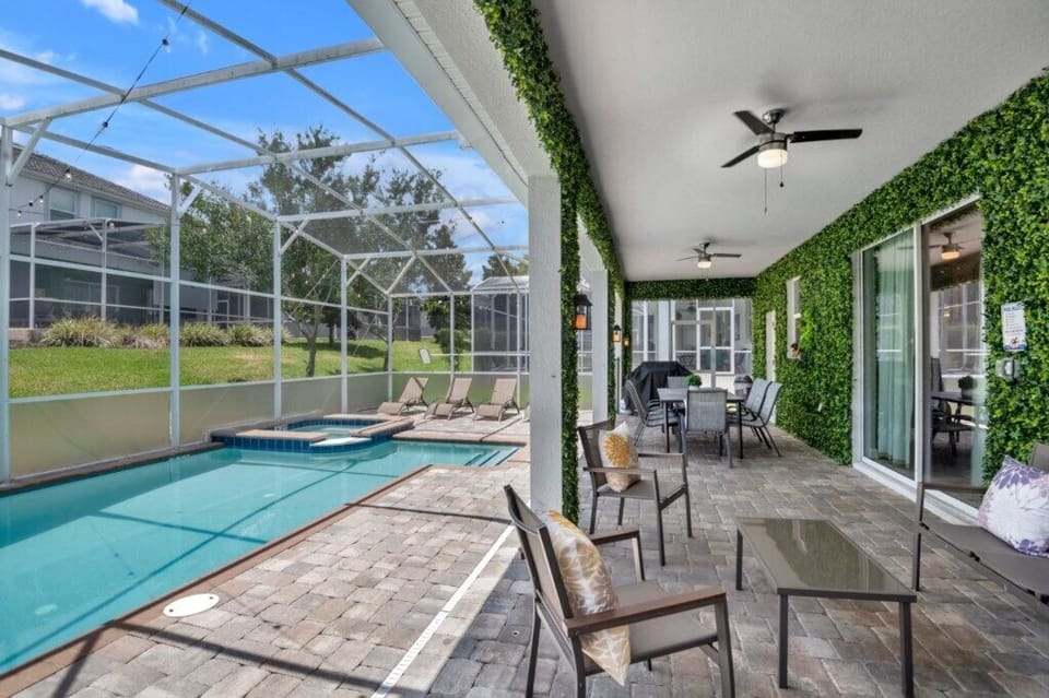 9020 Stinger Dr (27).jpeg