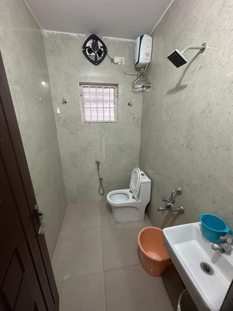 Standard Single Room, Non Smoking | Bathroom | Shower