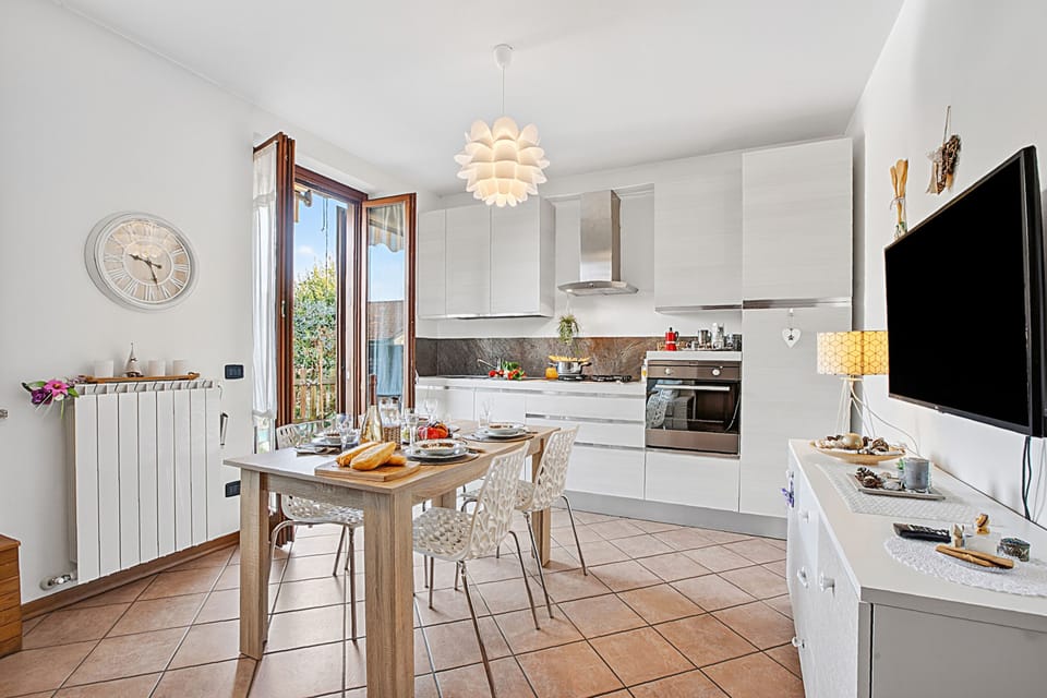 Kitchen and dining area