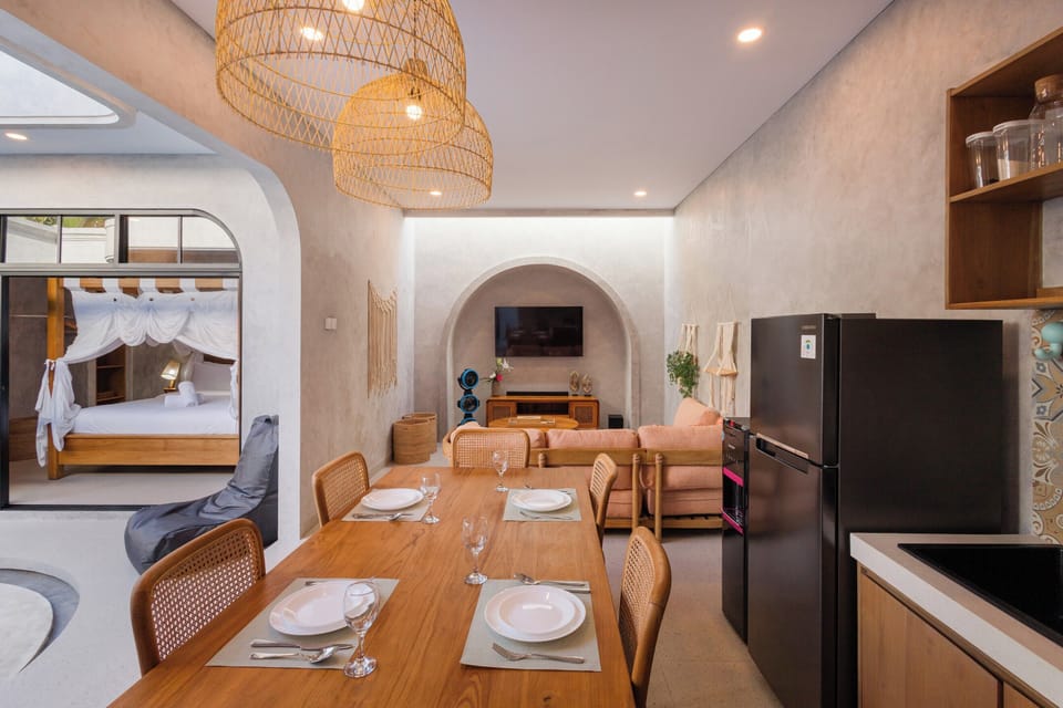 Villa | Dining room