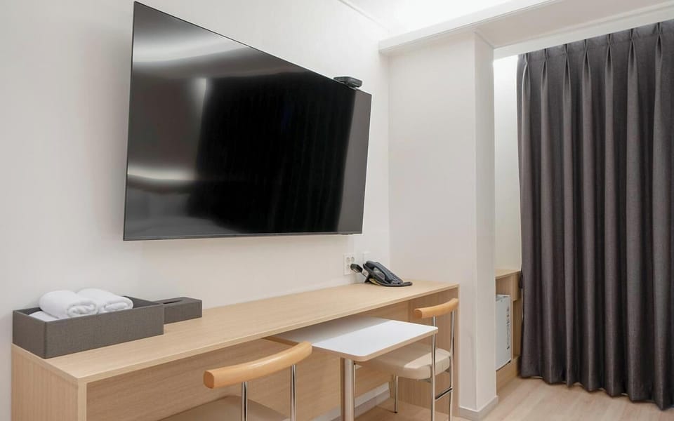 Family Twin Room, Terrace | Premium bedding, desk, laptop workspace, blackout drapes
