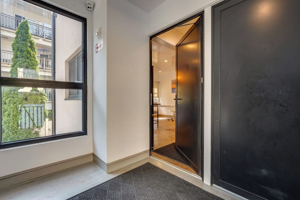 Unit Entrance