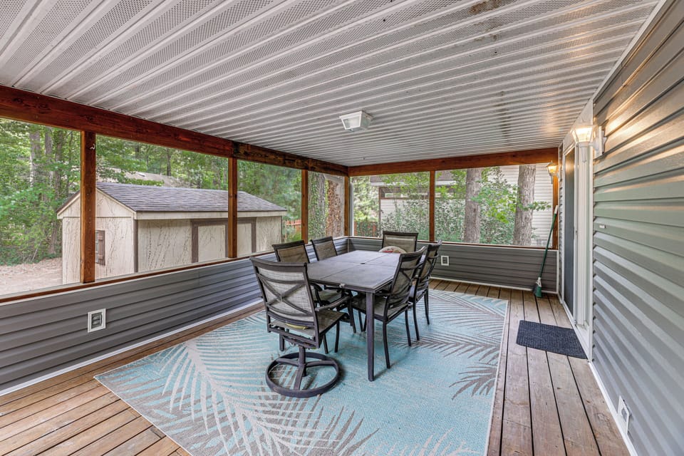Screened Porch