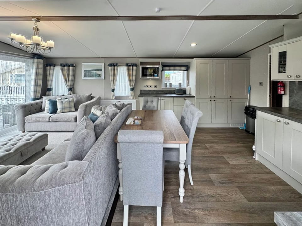 Open plan living space | ABI Beaumont - North Wales Holidays, Towyn