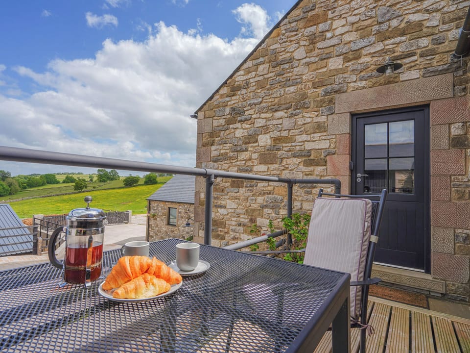 Outdoor | The Loft - Westhills Courtyard, Winster