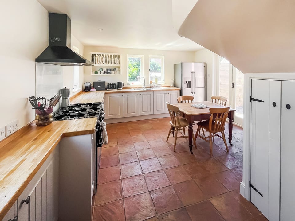 Kitchen/diner | The Cottage, Chelsworth