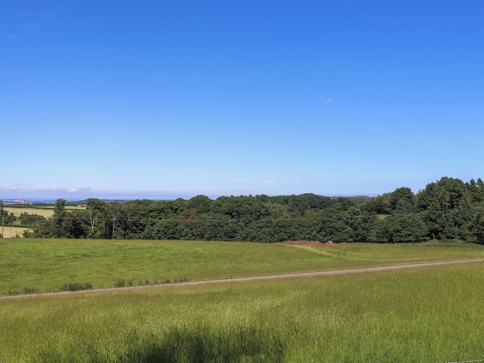 Rose Cottage - Teasses Holidays, Leven