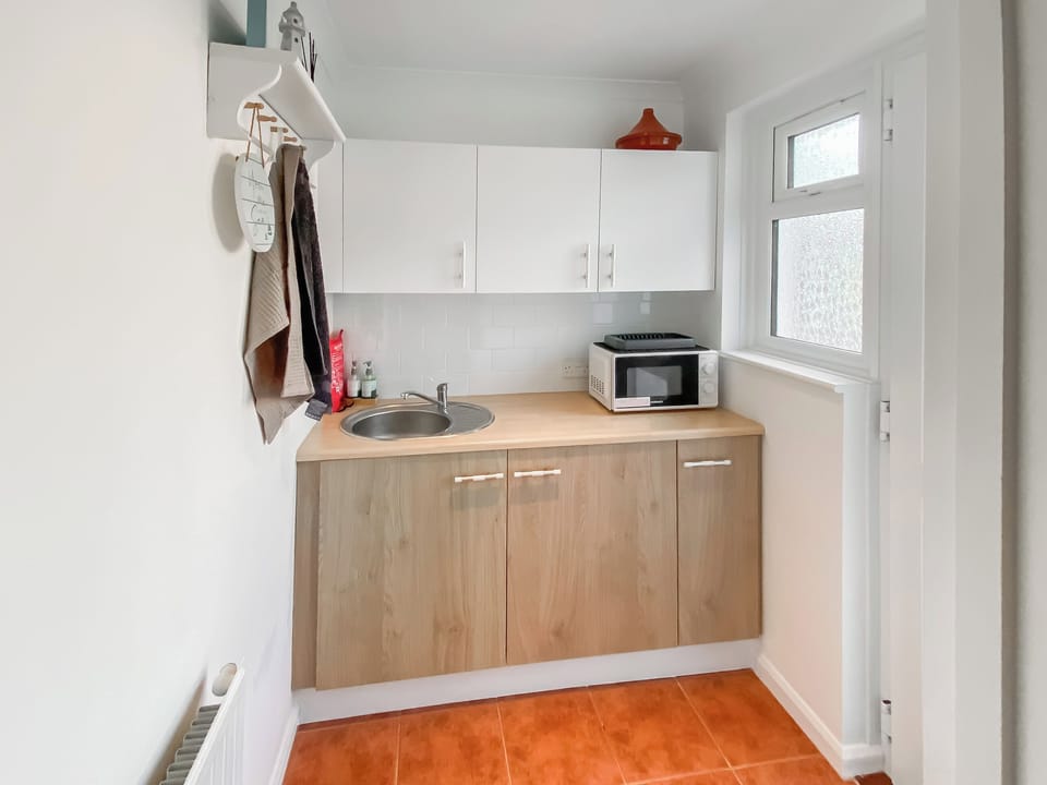 Kitchen | The Hideaway, Newquay
