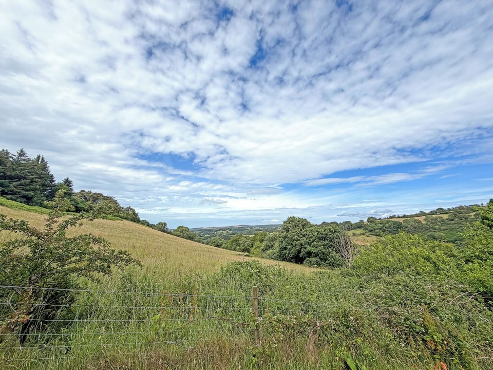 Surrounding area | Hendre Aled Farmhouse, Llanssannan