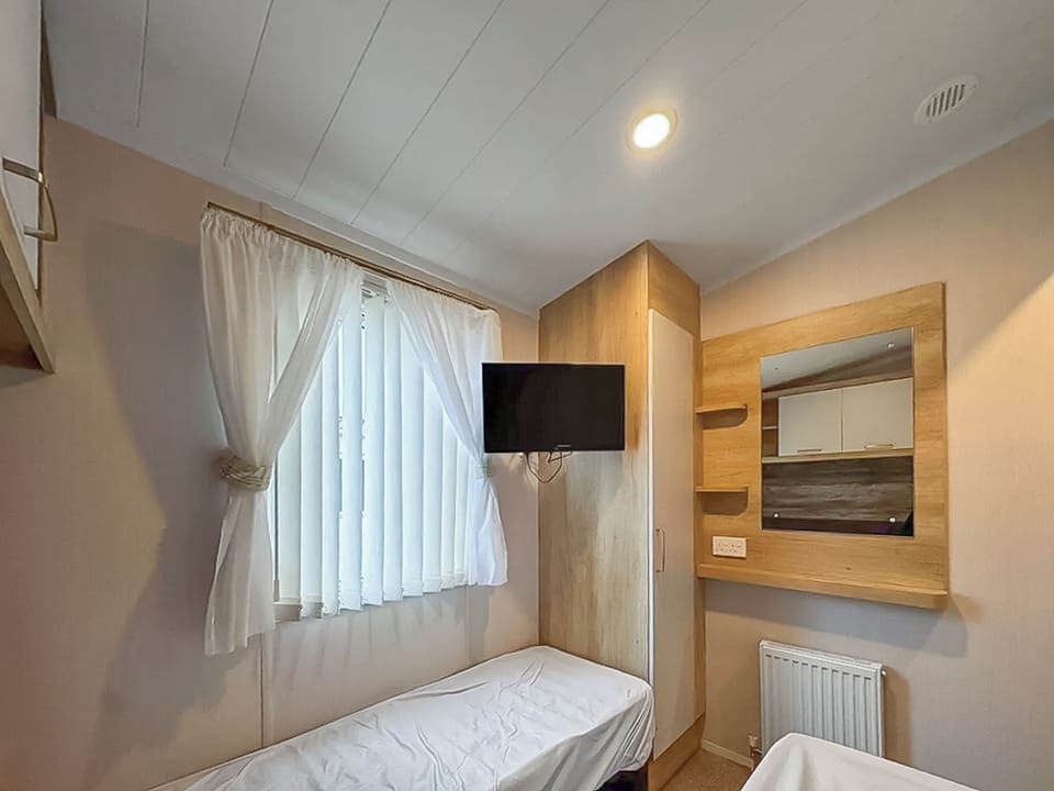 Twin bedroom | Swift Bordeaux Escape - North Wales Holidays, Towyn