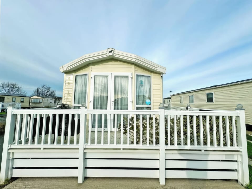 Exterior | Willerby Winchester - North Wales Holidays, Towyn