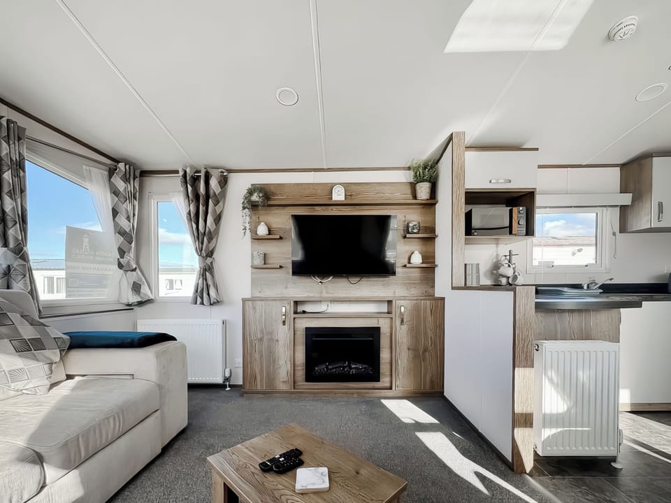 Open plan living space | Carnaby Oakdale - North Wales Holidays, Towyn