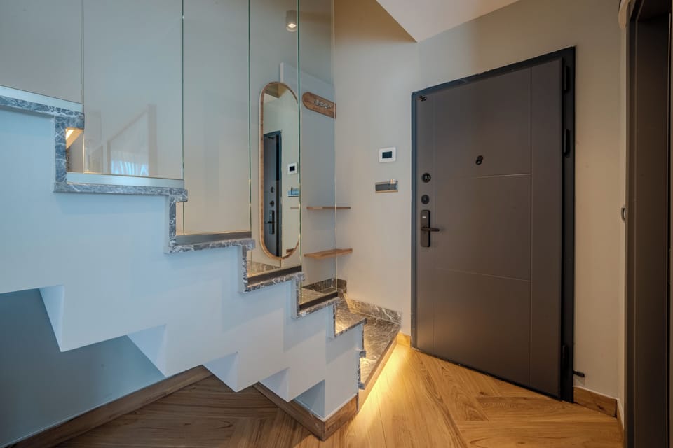 Family Duplex, Balcony | In-room safe, laptop workspace, iron/ironing board (on request)