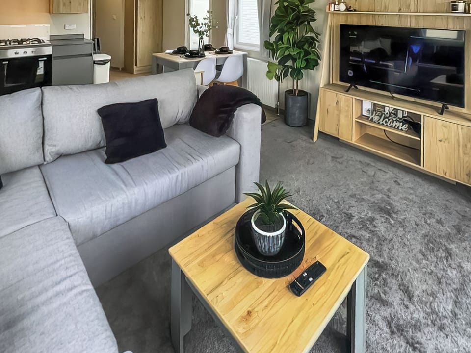 Open plan living space | Victory Silverwood - North Wales Holidays, Towyn