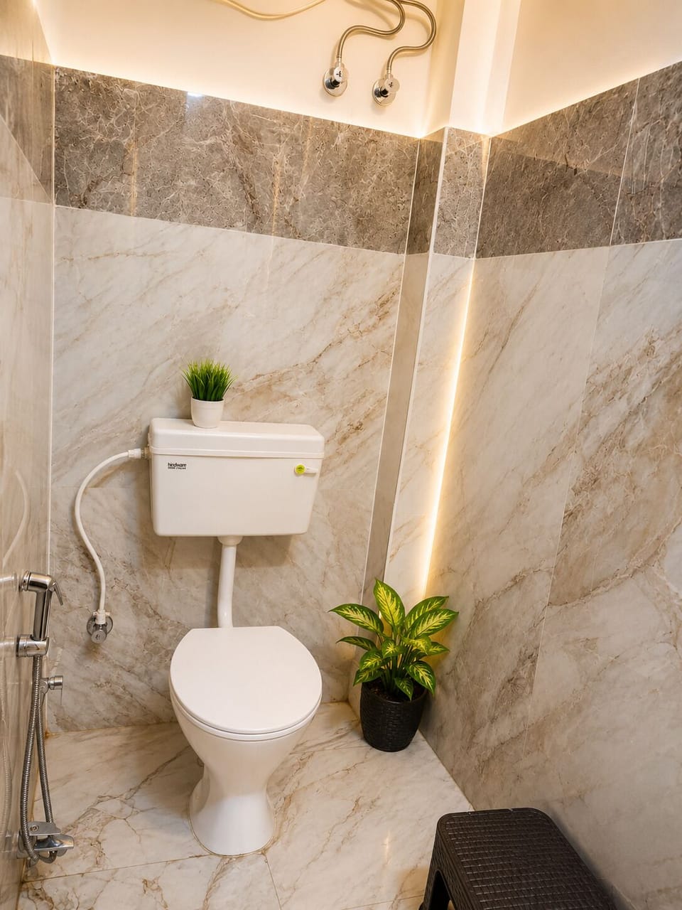 Deluxe Room | Bathroom