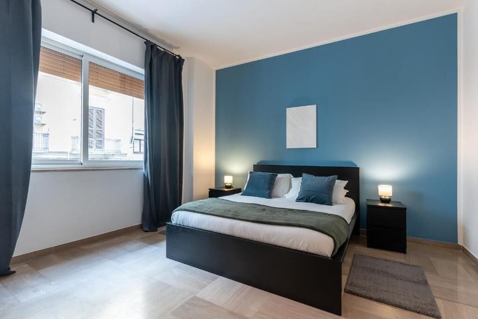 Camera Quadrupla Luxury | Blackout drapes, soundproofing, WiFi (free)
