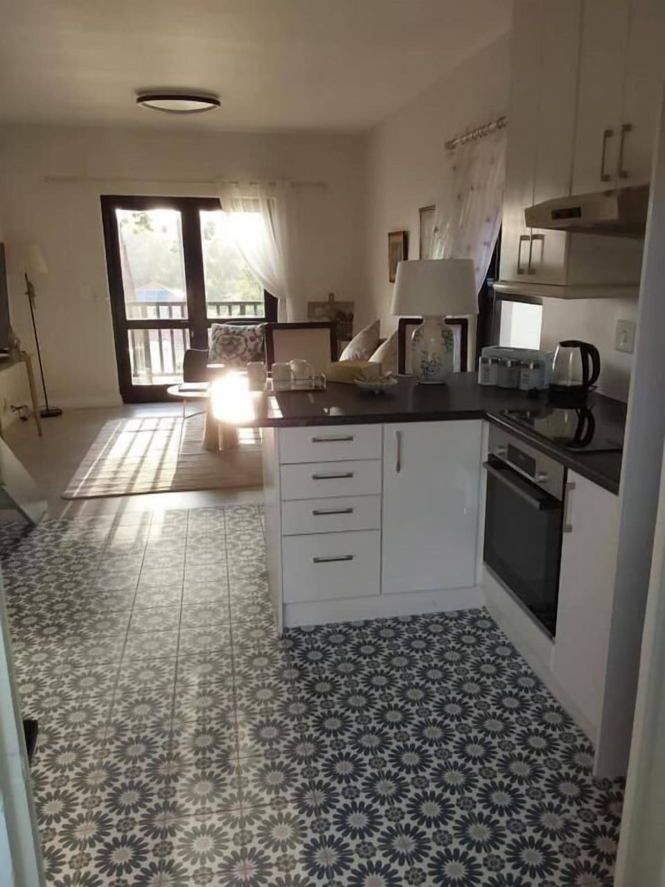 Apartment, 1 Bedroom, Balcony, City View | Interior