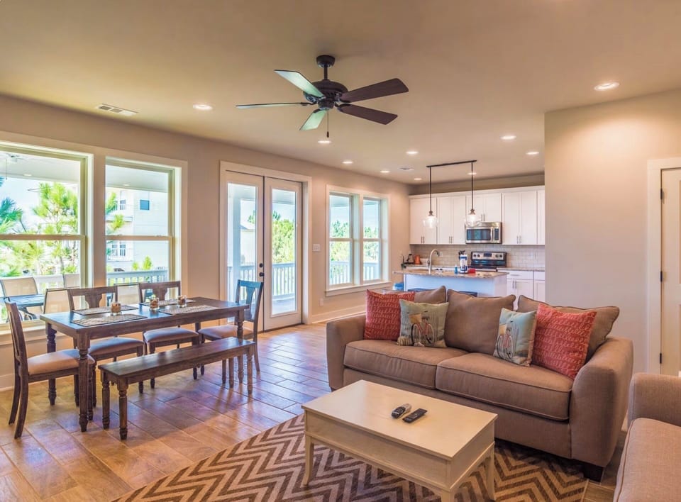 Living Room - Open living space to gather as a group.