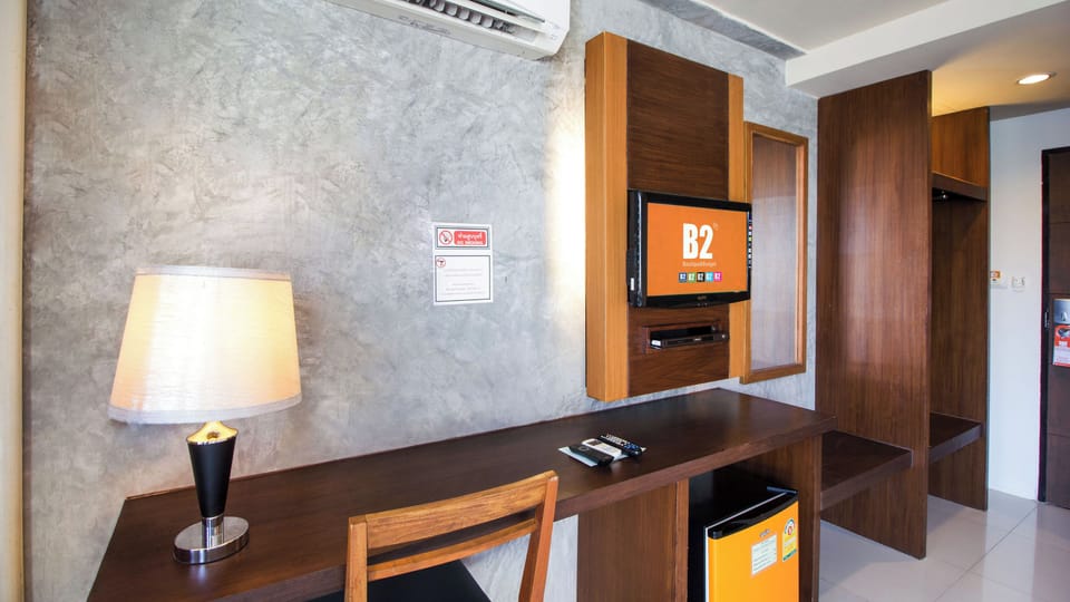 Superior Premier  | Desk, free WiFi, bed sheets