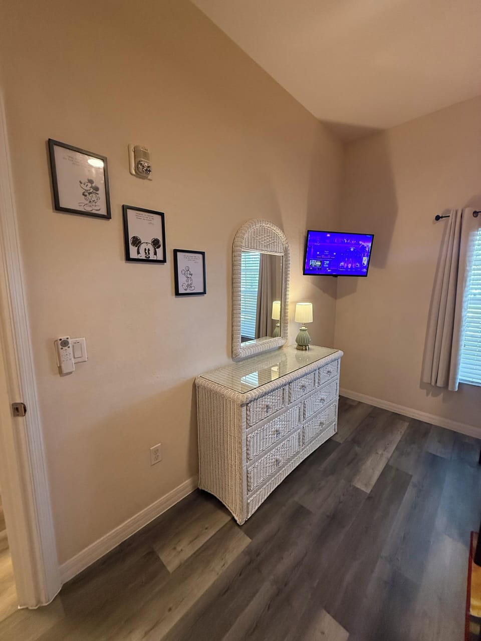 Kids bunk room